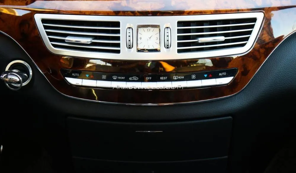 Mercedes Benz CLS Class 2007 for Sale in Dubai Image-9