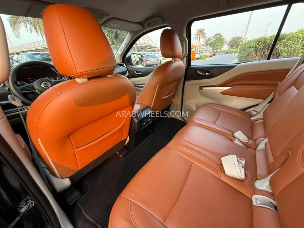 Nissan Xterra 2022 for Sale in Dubai Image-9