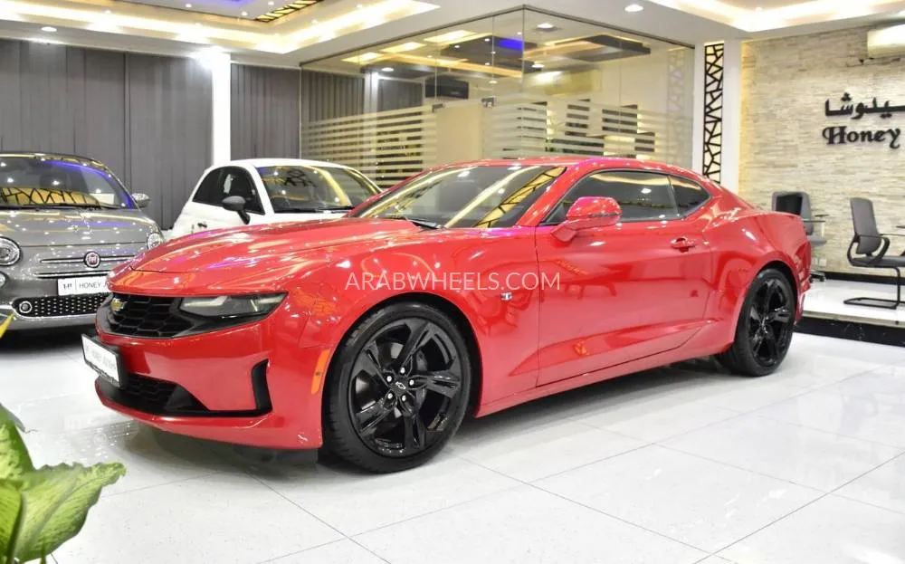 Chevrolet Camaro 2020 for Sale in Dubai Image-3