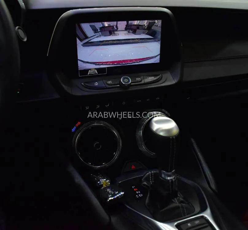 Chevrolet Camaro 2020 for Sale in Dubai Image-15