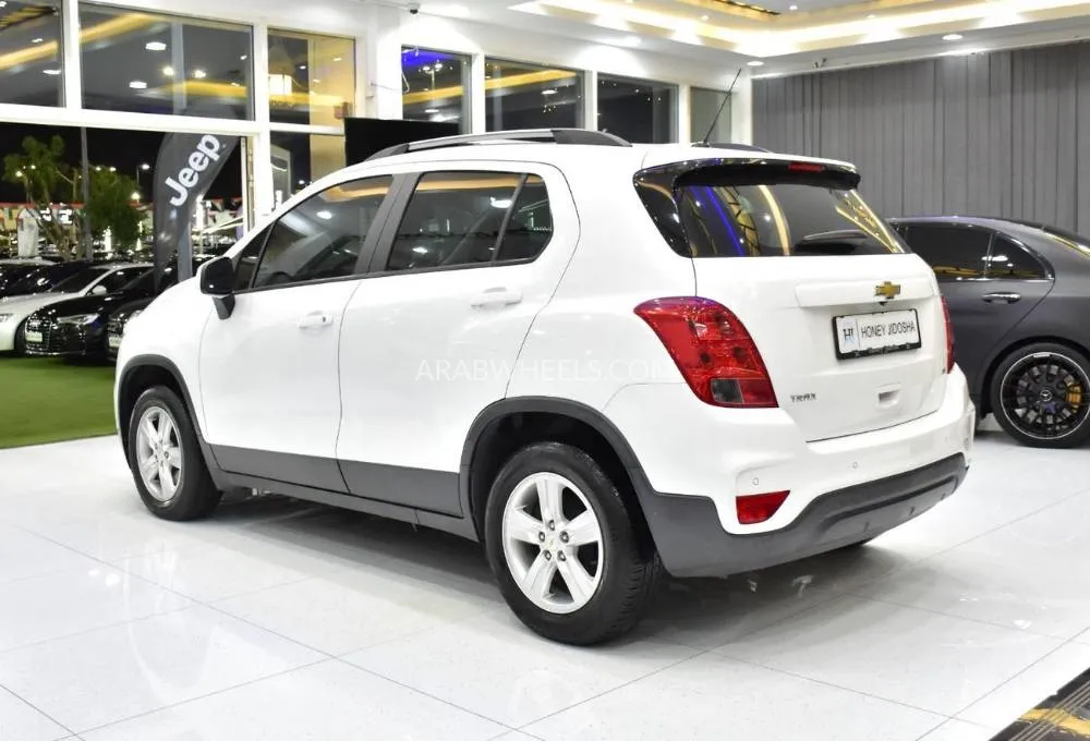Chevrolet Trax 2017 for Sale in Dubai Image-7