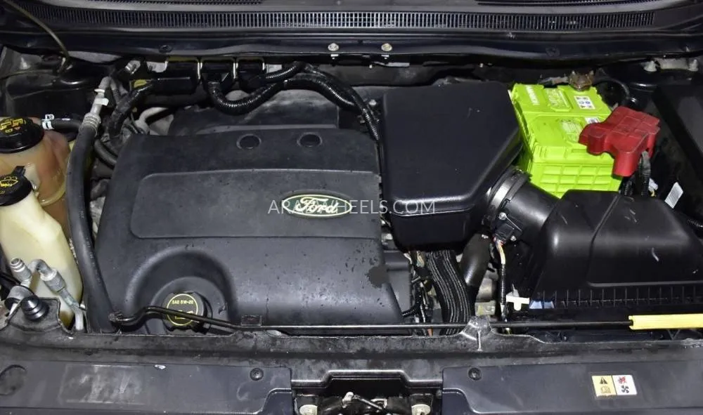 Ford Edge 2014 for Sale in Dubai Image-17