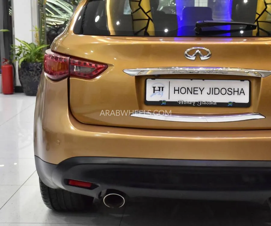 Infiniti FX50 2009 for Sale in Dubai Image-8