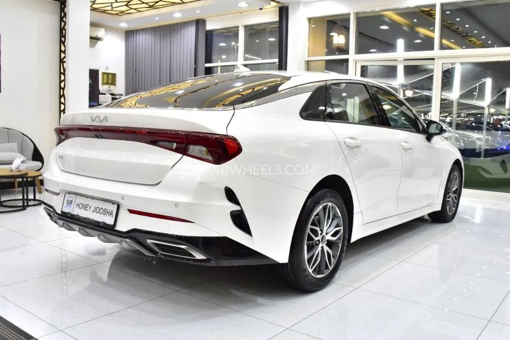 Kia K5 2023 for Sale in Dubai Image-6