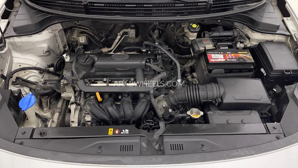 كيا ريو 2019 for Sale in دبي Image-9