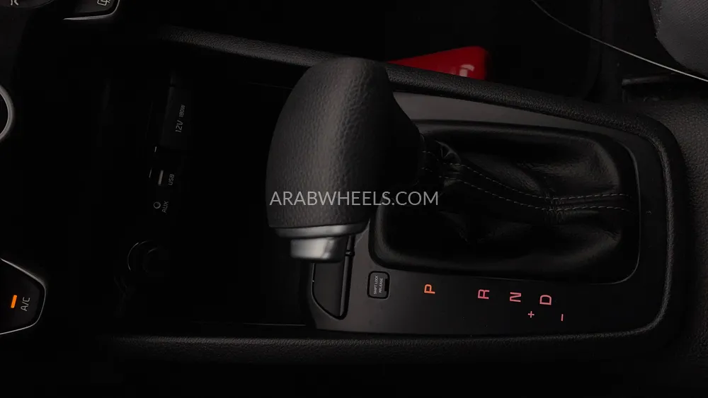 كيا ريو 2019 for Sale in دبي Image-16