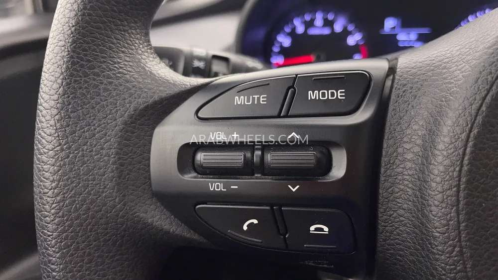 كيا ريو 2019 for Sale in دبي Image-33