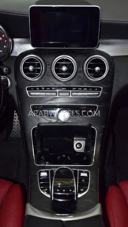 مرسيدس بنز كلاس C 2016 for Sale in دبي Image-17