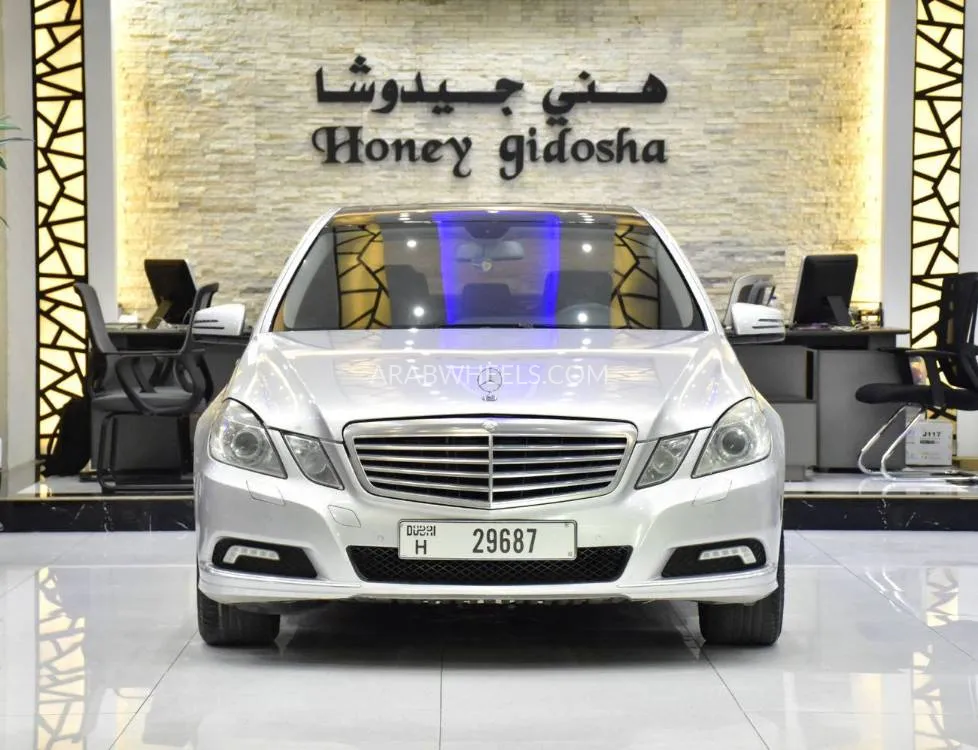 Mercedes Benz E Class 2010 for Sale in Dubai Image-2