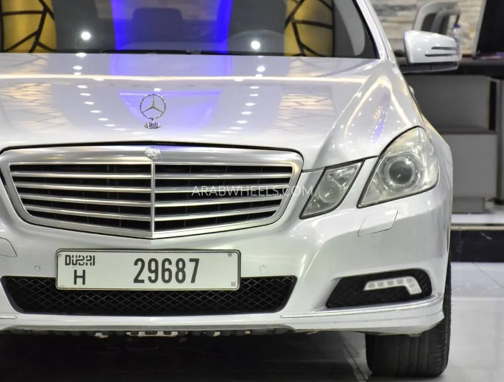 Mercedes Benz E Class 2010 for Sale in Dubai Image-4