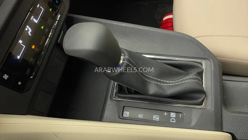 Toyota Yaris 2024 for Sale in Dubai Image-17