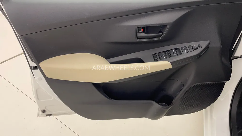 Toyota Yaris 2024 for Sale in Dubai Image-18