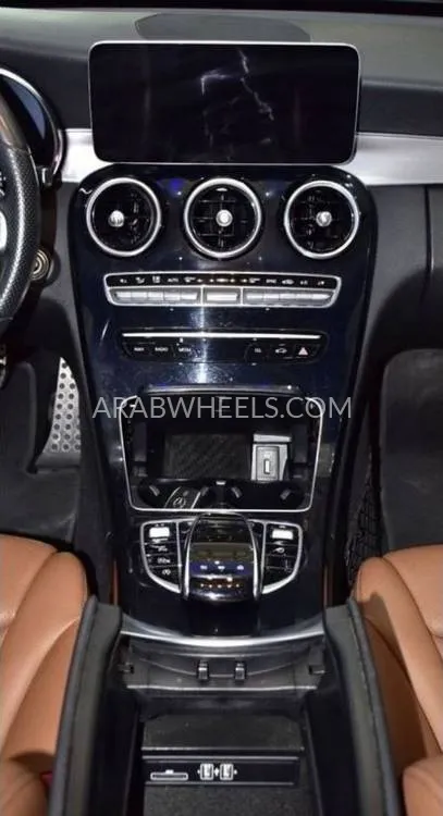 Mercedes Benz C Class 2020 for Sale in Dubai Image-16