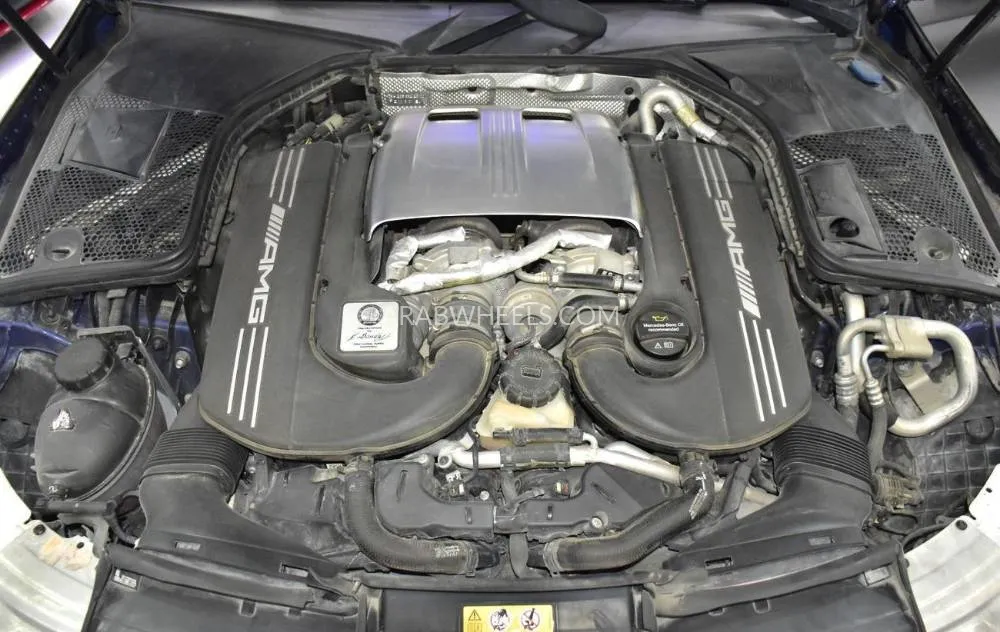 Mercedes Benz C Class 2020 for Sale in Dubai Image-19