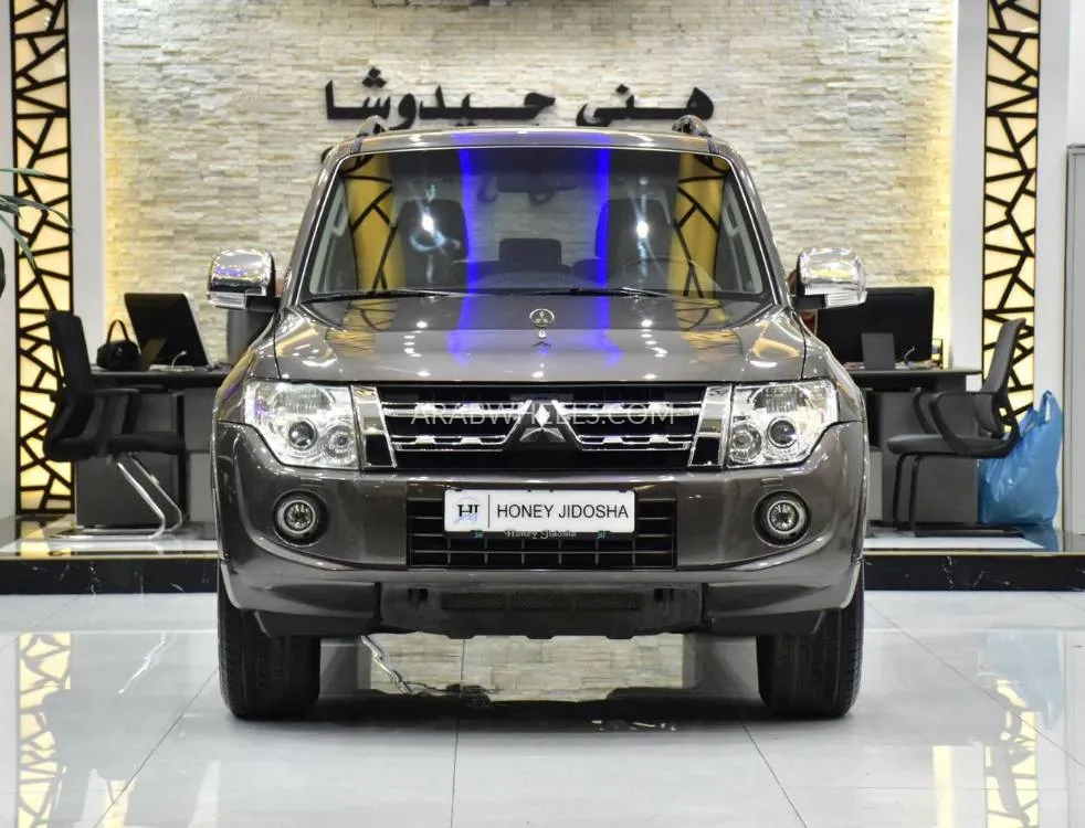 ميتسوبيشي باجيرو 2014 for Sale in دبي Image-2