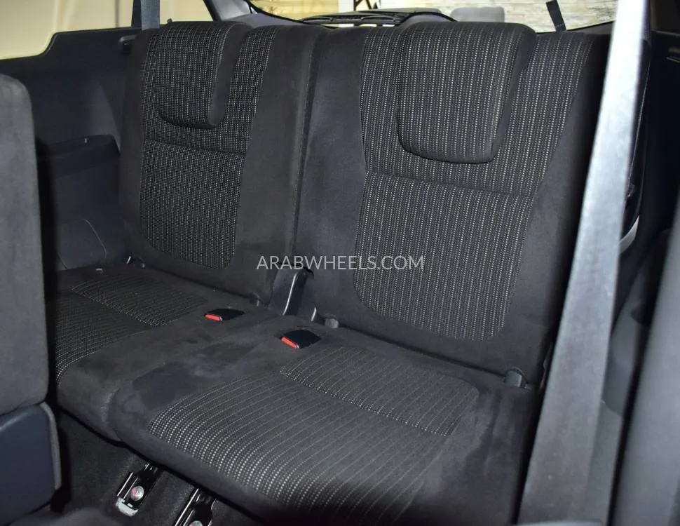 Mitsubishi Xpander 2022 for Sale in Dubai Image-17