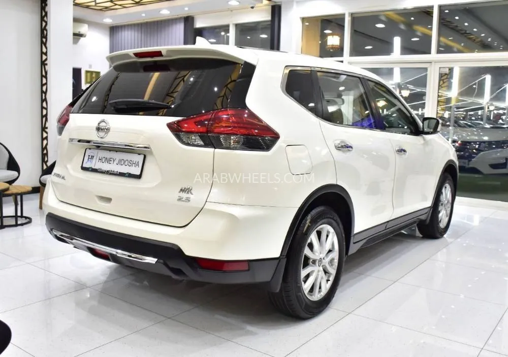 Nissan X-Trail 2021 for Sale in Dubai Image-6