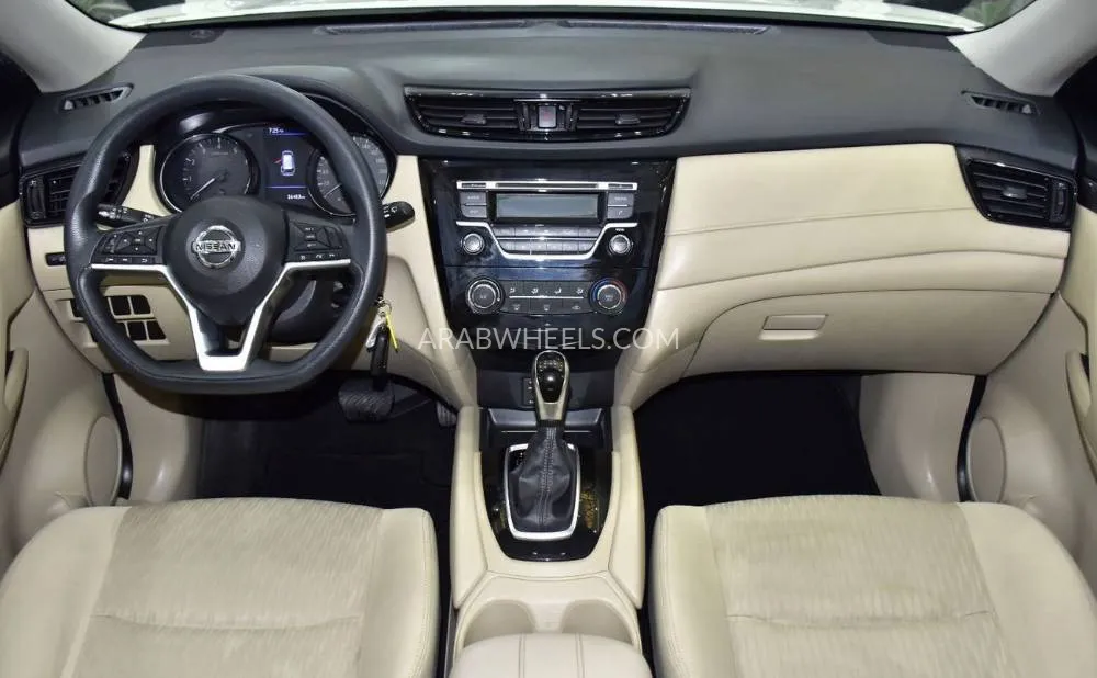 Nissan X-Trail 2021 for Sale in Dubai Image-11