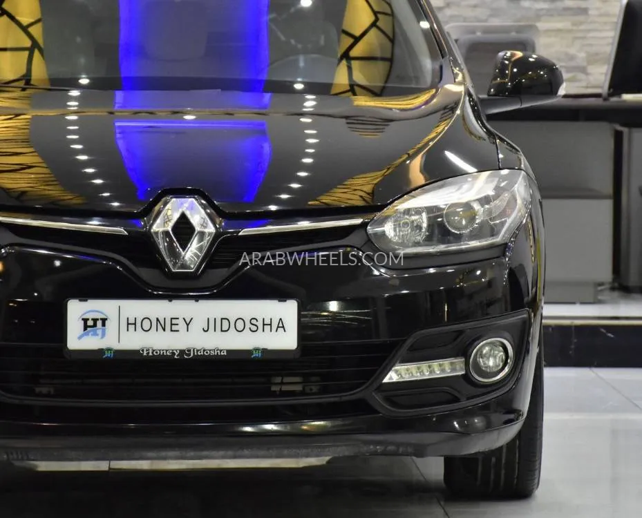 Renault Megane 2015 for Sale in Dubai Image-4
