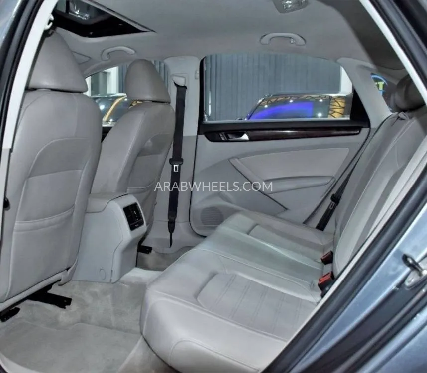 Volkswagen Passat 2013 for Sale in Dubai Image-16