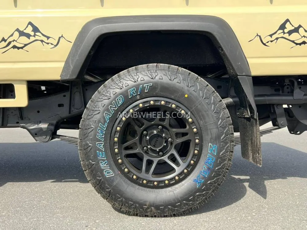 تويوتا لاند كروزر 70 سيريز 2022 for Sale in دبي Image-21