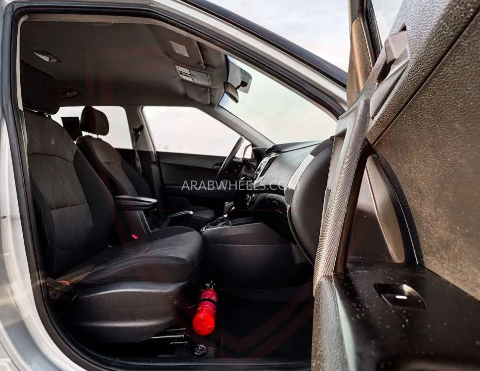 Hyundai Creta 2020 for Sale in Sharjah Image-9