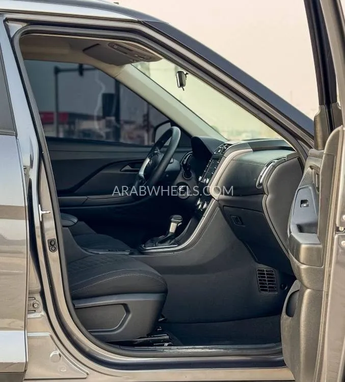 Hyundai Creta 2023 for Sale in Sharjah Image-9