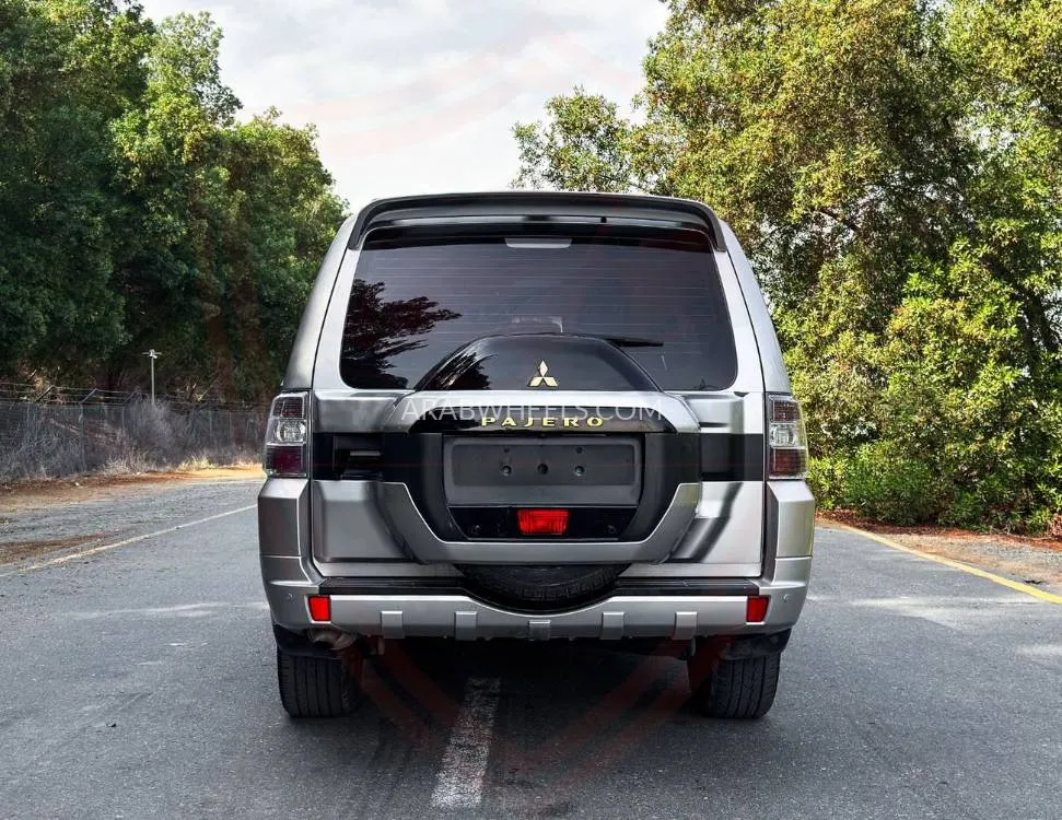 Mitsubishi Pajero 2022 for Sale in Sharjah Image-5