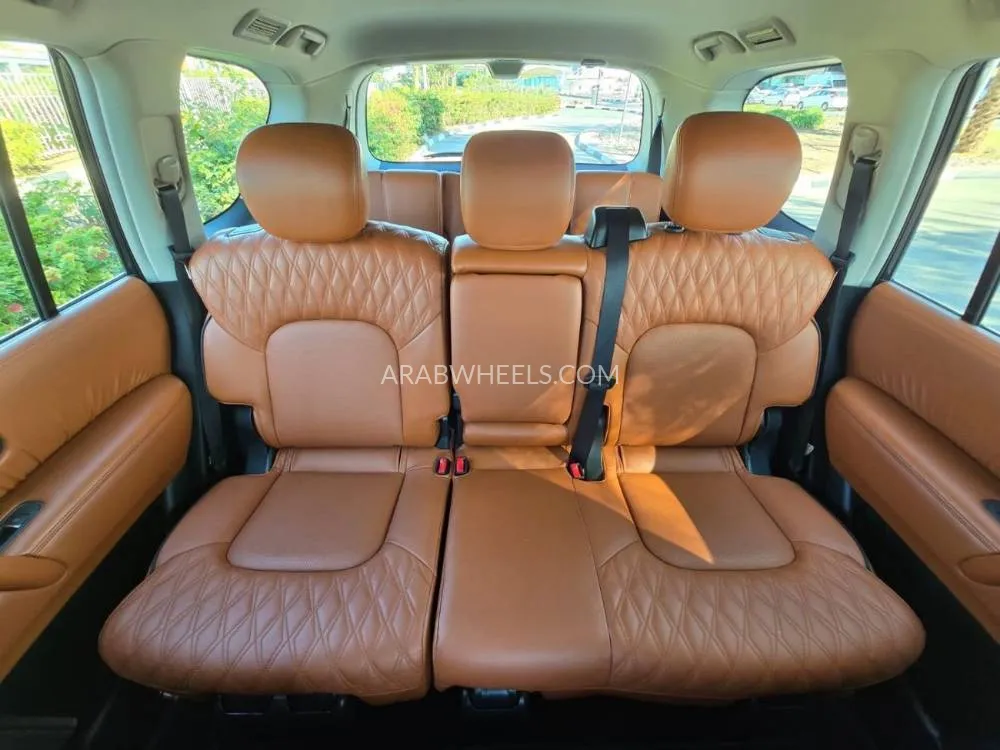 Nissan Patrol 2023 for Sale in Dubai Image-11