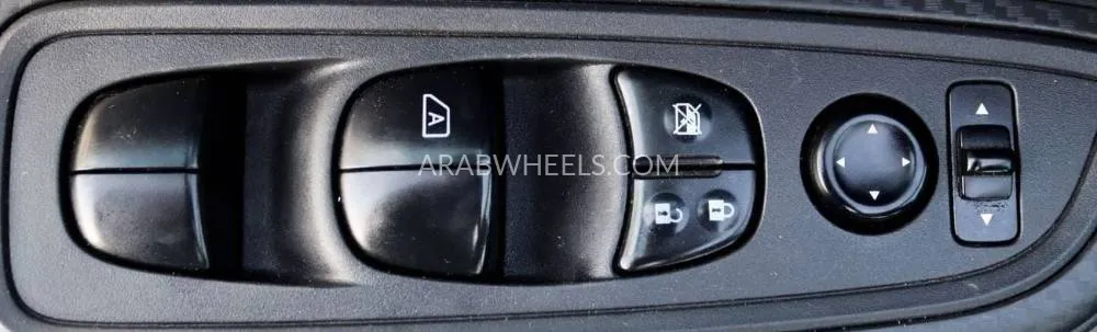 Nissan Sunny 2022 for Sale in Sharjah Image-14