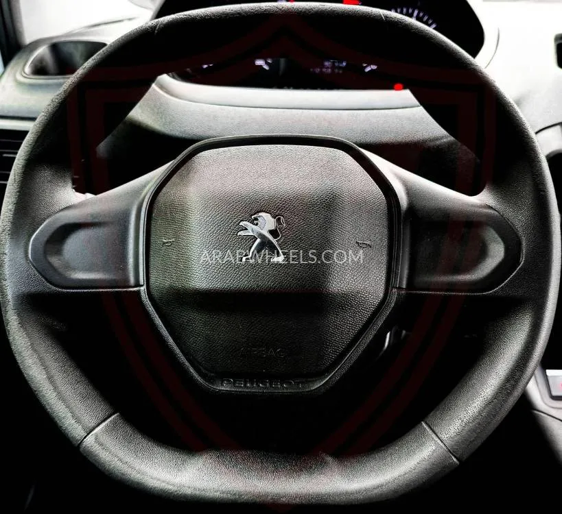 Peugeot Partner 2022 for Sale in Sharjah Image-14