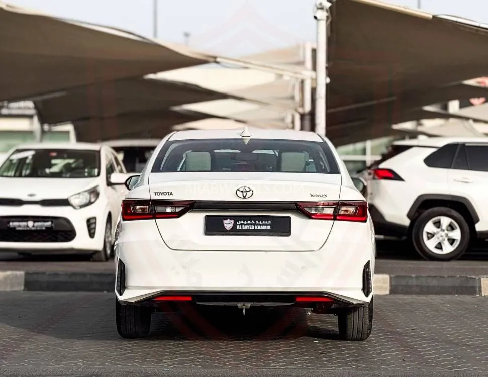 تويوتا يارس 2023 for Sale in الشارقة Image-5