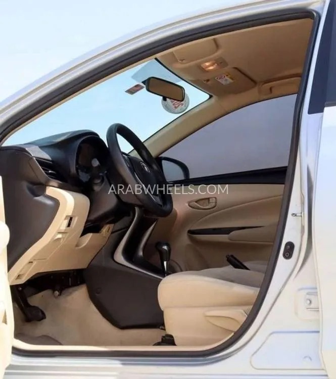 Toyota Yaris 2022 for Sale in Sharjah Image-13