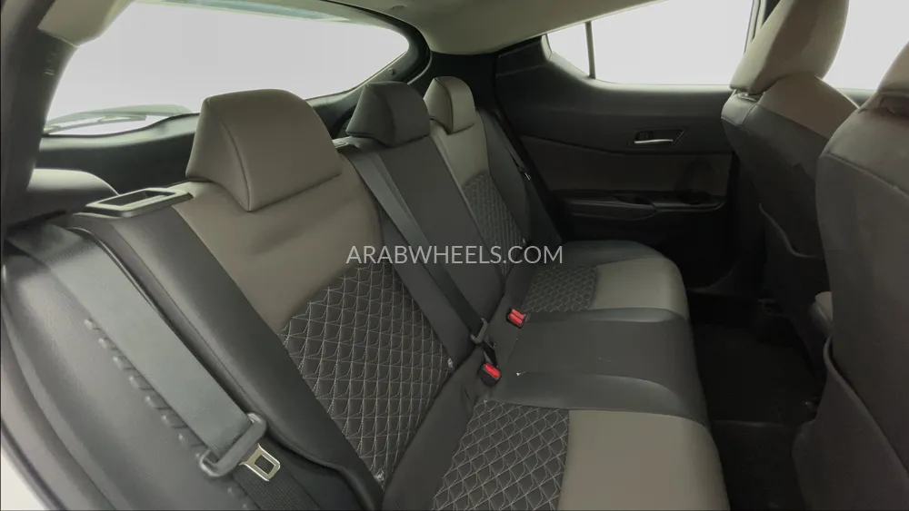 Toyota C-HR 2022 for Sale in Dubai Image-25