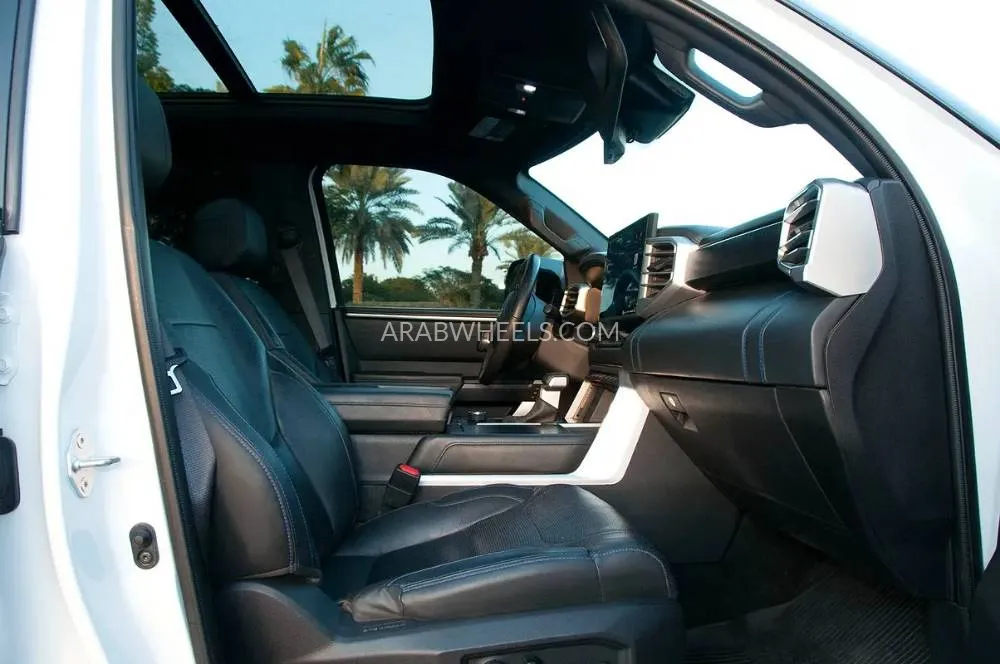 Toyota Tundra 2024 for Sale in Dubai Image-7