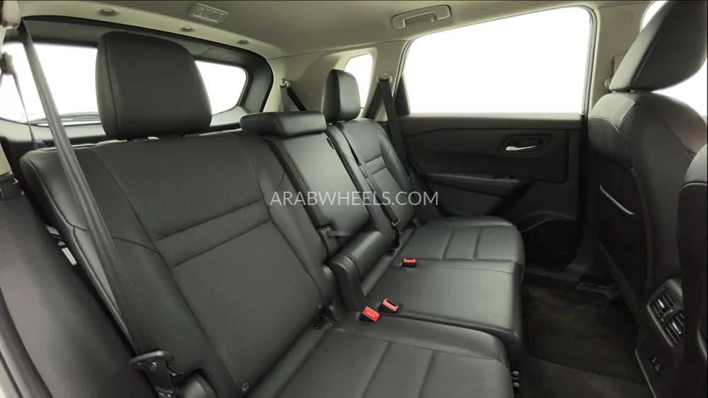 Nissan X-Trail 2024 for Sale in Dubai Image-29