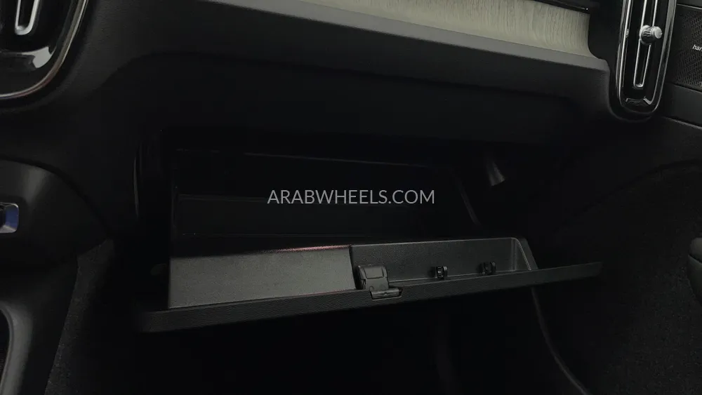 Volvo XC40 2023 for Sale in Dubai Image-35