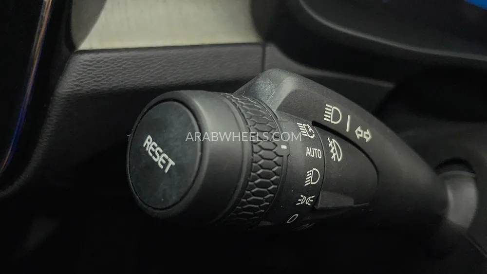 Volvo XC40 2023 for Sale in Dubai Image-40