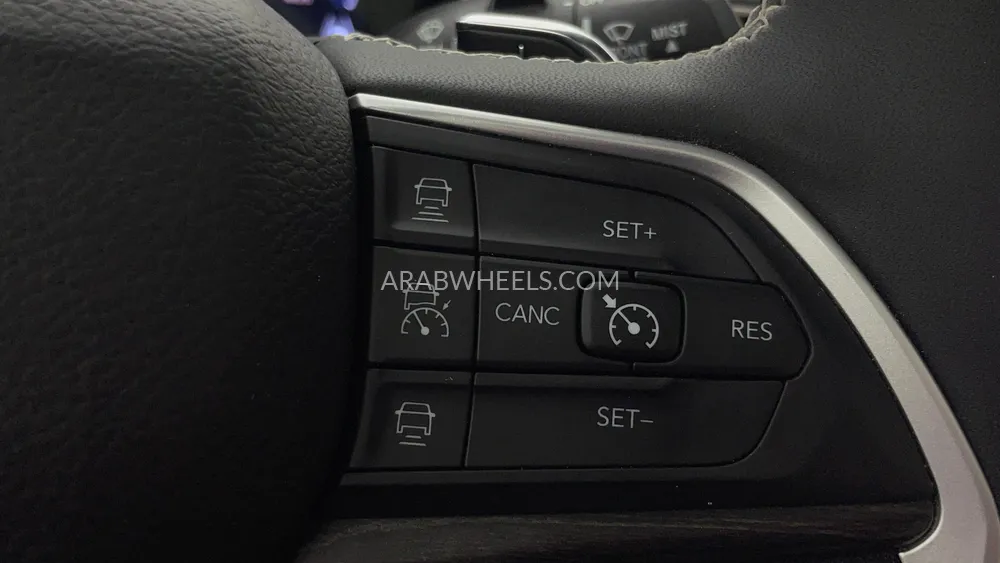 Jeep Grand Cherokee 2023 for Sale in Dubai Image-22