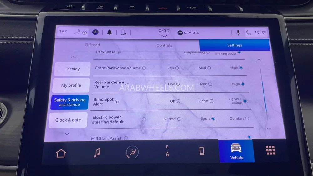 Jeep Grand Cherokee 2023 for Sale in Dubai Image-54