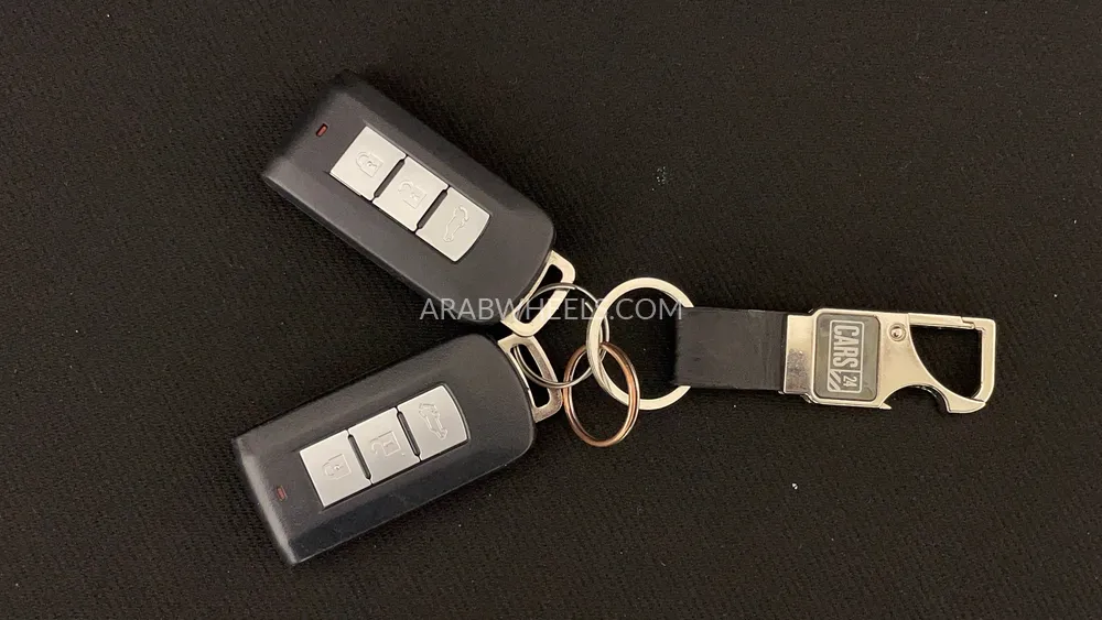 Mitsubishi Montero Sport 2022 for Sale in Dubai Image-31