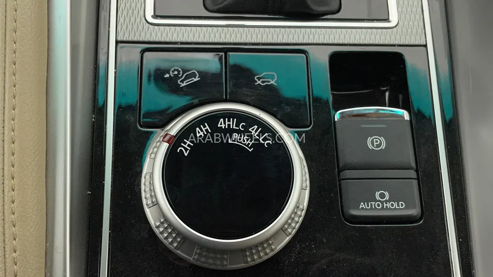 Mitsubishi Montero Sport 2022 for Sale in Dubai Image-40