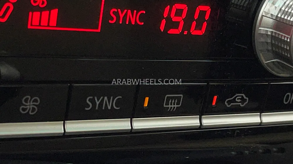 Mitsubishi Montero Sport 2022 for Sale in Dubai Image-50