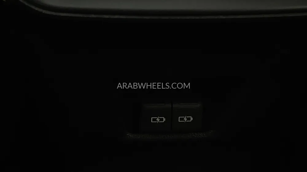 تويوتا راف 4 2023 for Sale in دبي Image-52