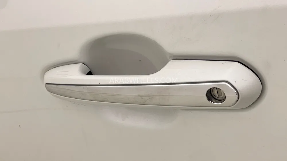 تويوتا راف 4 2023 for Sale in دبي Image-41