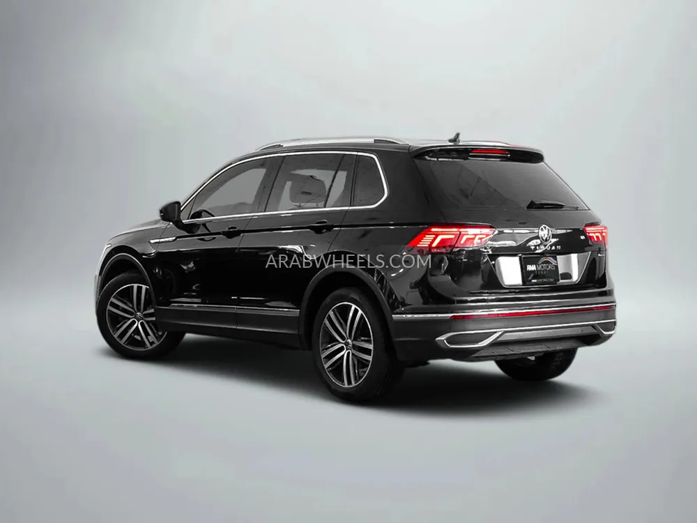 Volkswagen Tiguan 2021 for Sale in Dubai Image-2