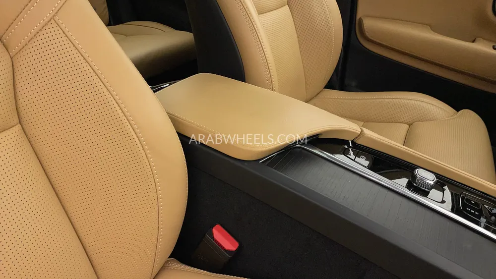 Volvo XC90 2023 for Sale in Dubai Image-42
