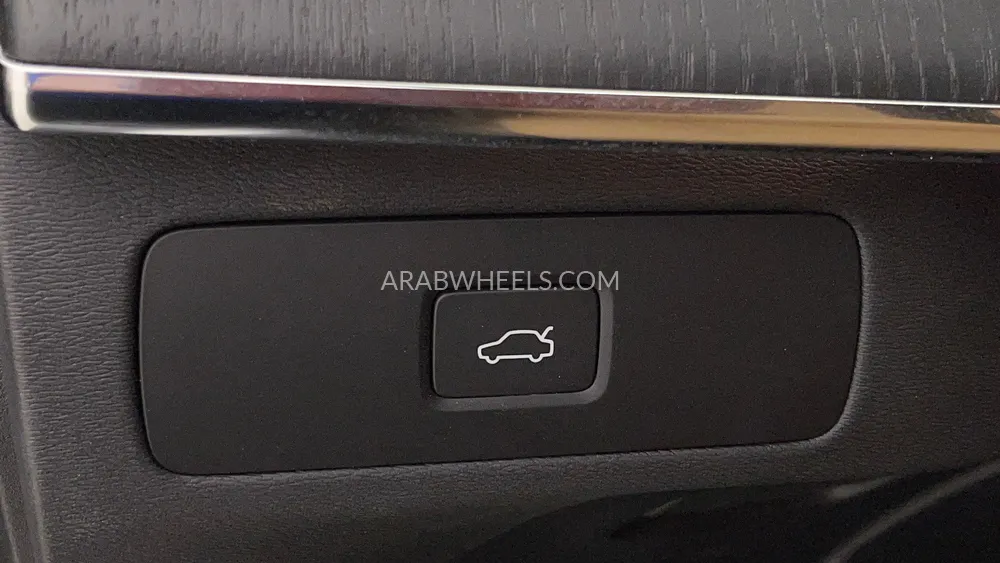 Volvo XC90 2023 for Sale in Dubai Image-49