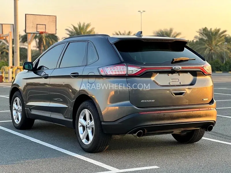 Ford Edge 2016 for Sale in Sharjah Image-9