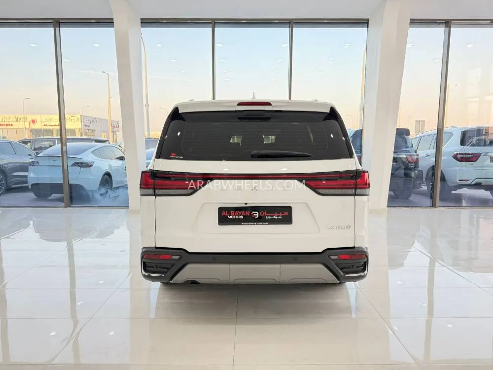 لكزس LX 2024 for Sale in أبو ظبي Image-5
